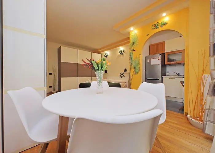 Eur Spinaceto Sensorial Loft Апартаменты